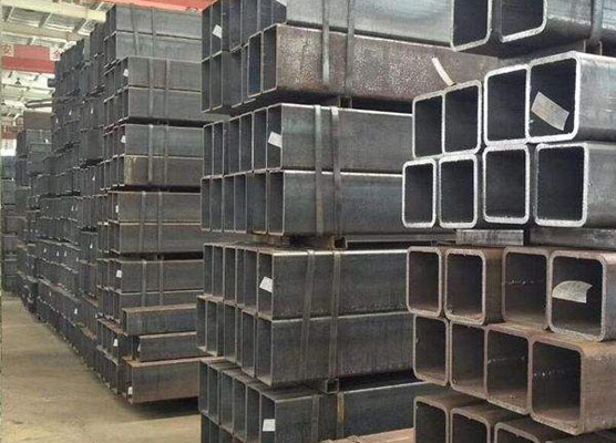 铁门关大口径方矩管